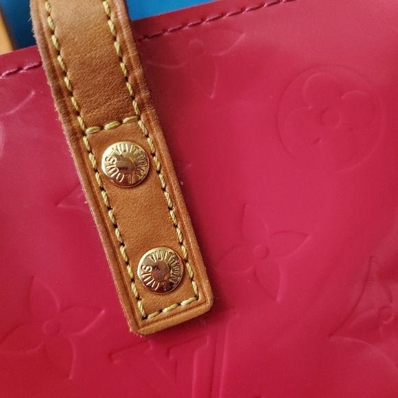 SOLD  Authentic Louis Vuitton Pink Vernis Handbag - Picture 11 of 14